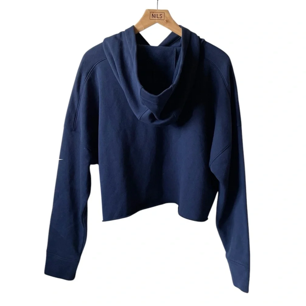 NEW Nike UConn crop navy blue hoodie size L large - Picture 3 of 5